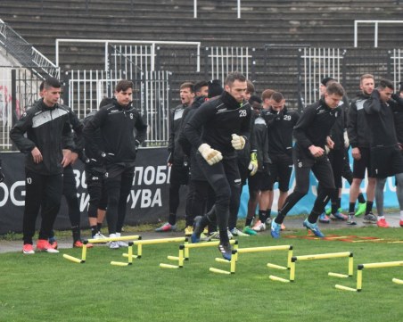 Три промени в групата на Локо за мача тази вечер