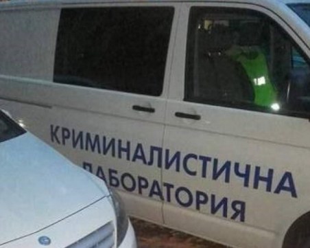 61-годишна жена е намерена мъртва с множество наранявания, арестуваха съпруга й