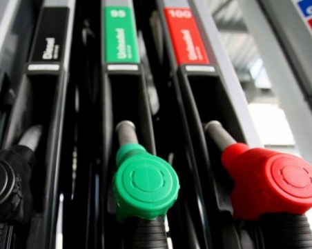 Заради нови изисквания: Бензинът поскъпва