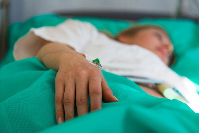 Над 20 деца са приети в болница със съмнение за отряване