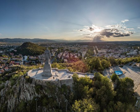 Градусите продължават да се покачват в Пловдив, хубавото време до петък