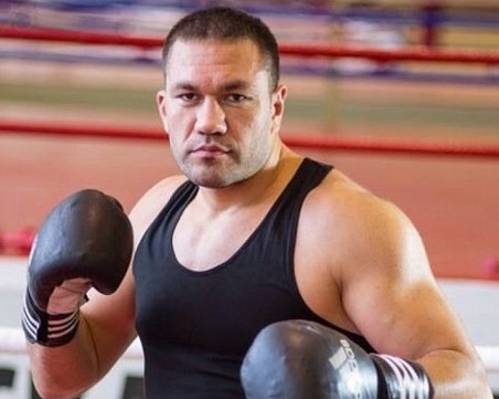 Кубрат прие да се боксира с Уайт, мачът може да е в България