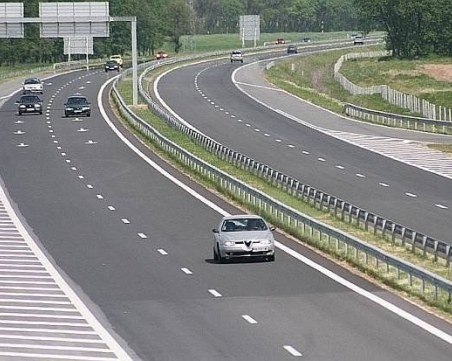 До 90 км/ч пада скоростта по част от магистрала Тракия