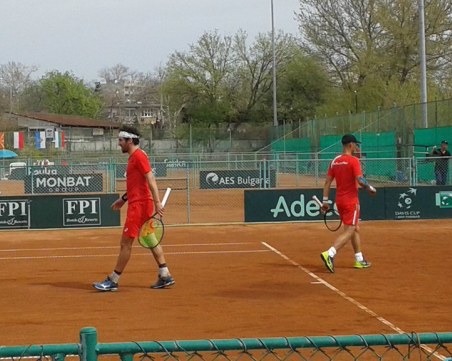 Нашите с втора убедителна победа за Купа Дейвис