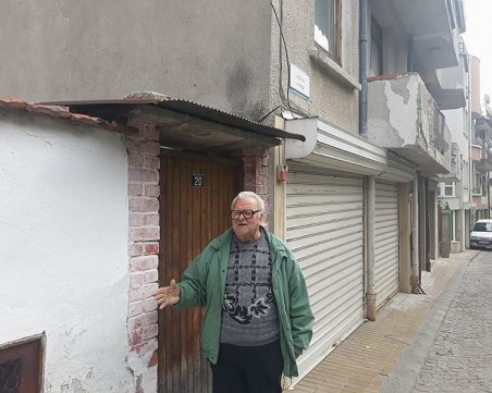 Построили Альоша пред очите на шерифа ВИДЕО