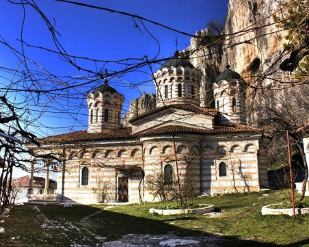 13 родни храма пазят частици от Разпятието, някои са близо до Пловдив