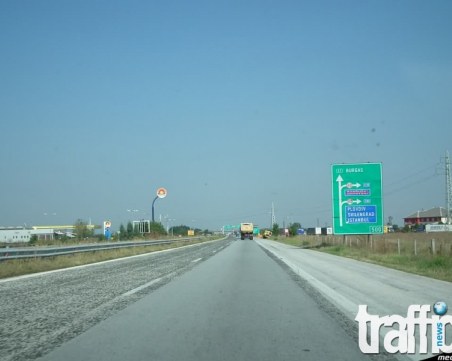 Не забравяйте новото ограничение! Караме с до 90 км/ч на магистралата край Пловдив