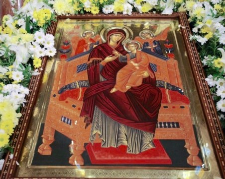 Днес е Светли Вторник! Почитаме Богородица