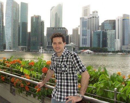 Пловдивчанин разказва за приключението да живееш в Сингапур СНИМКИ