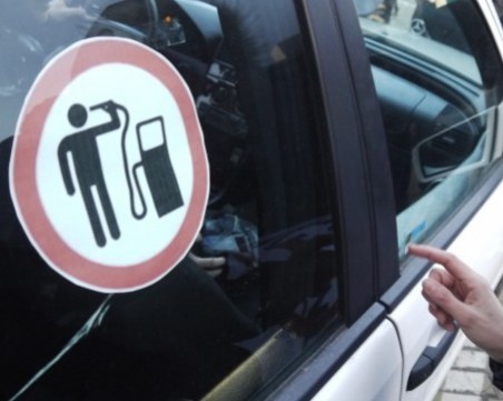 Търговците на горива излизат на протест, блокират базата на Лукойл в Пловдив