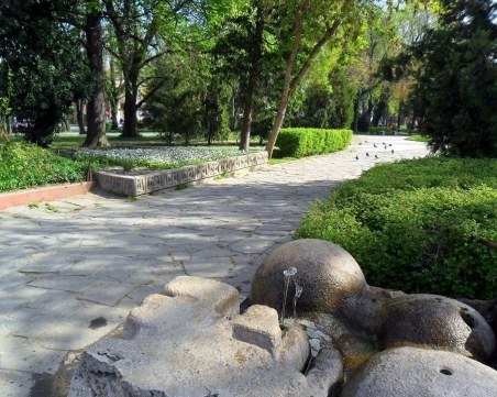 Поставят електроклапани на всички чешмички в Пловдив СНИМКИ