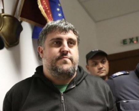 Условна присъда за Спас, завлякъл десетки с фалшиви самолетни билети