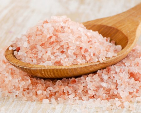Защо розовата сол е по-полезна от бялата?