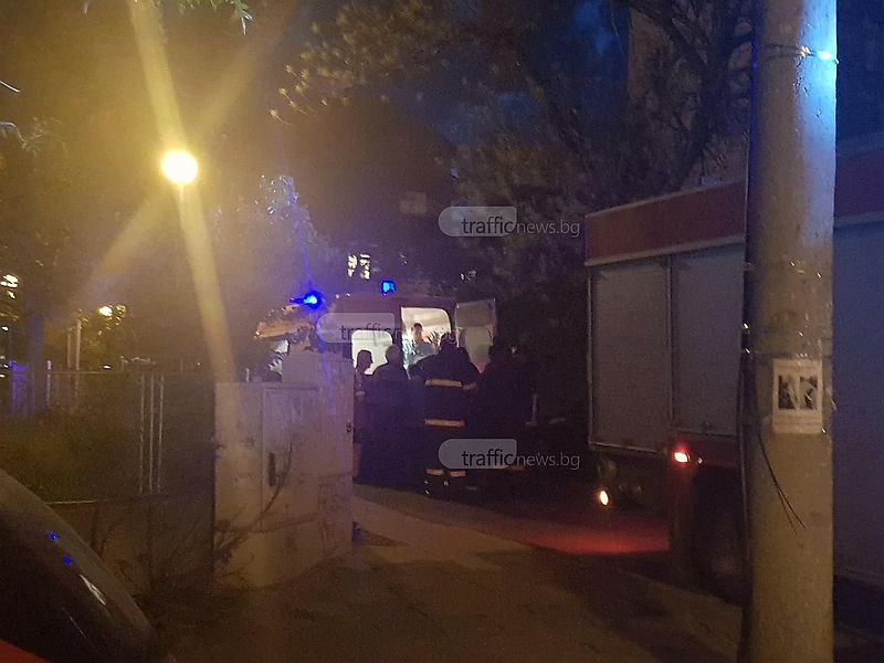 Пожар в центъра на Пловдив! Има пострадали СНИМКИ