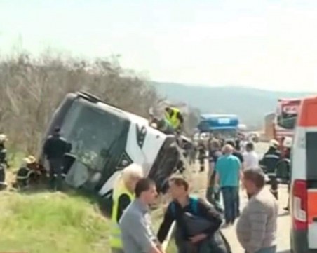 Шестима души са загинали при мелето на АМ Тракия! Над 20 са пострадали СНИМКИ