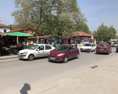 Къде са паяците, за да разчистят този хаос в Кючука? СНИМКИ