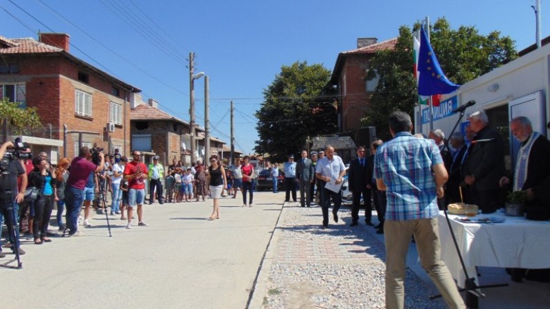 Над 50 души излязоха на протест в ромския квартал в Пазарджик