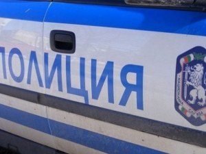 Хазяйка откри труп на млад мъж в квартирата й