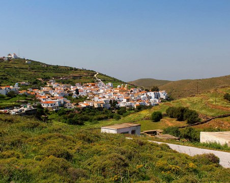 Омайващи портокалови градини и джакузи на плажа на Китнос