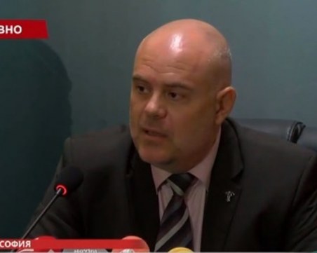 Предприемач, живял в чужбина и нямащ нашия манталитет, е подал сигнал за Иванчева