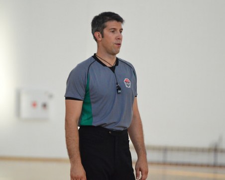 Голямо признание! Пловдивски рефер ще свири в Евролигата и на световно