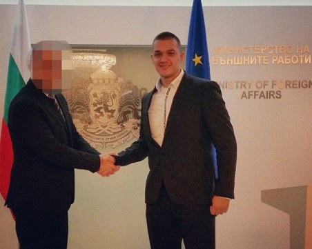 Продават палата на морето на Батаклиев - младши заради дългове СНИМКИ