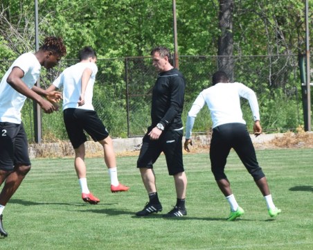 Три промени в Локо за мача с Дунав тази вечер