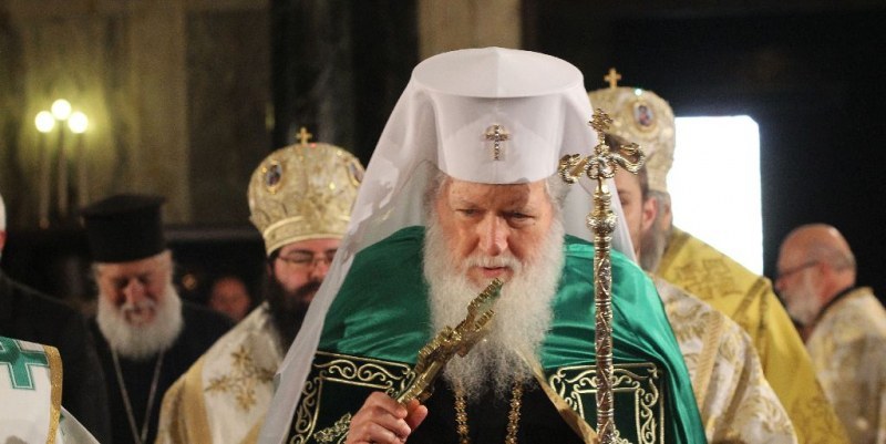 Изведоха патриарх Неофит от реанимация