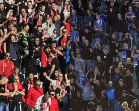 Борят хулиганите по стадионите у нас като в Англия и Испания