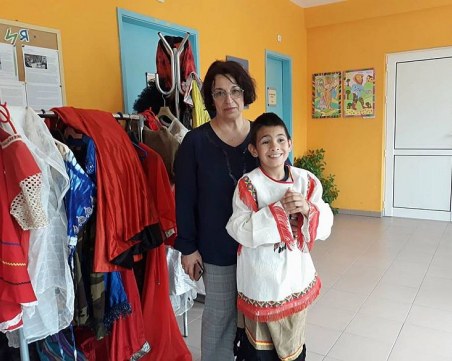 Да осиновиш дете в Пловдив! Славена получи Ангел за рождения си ден