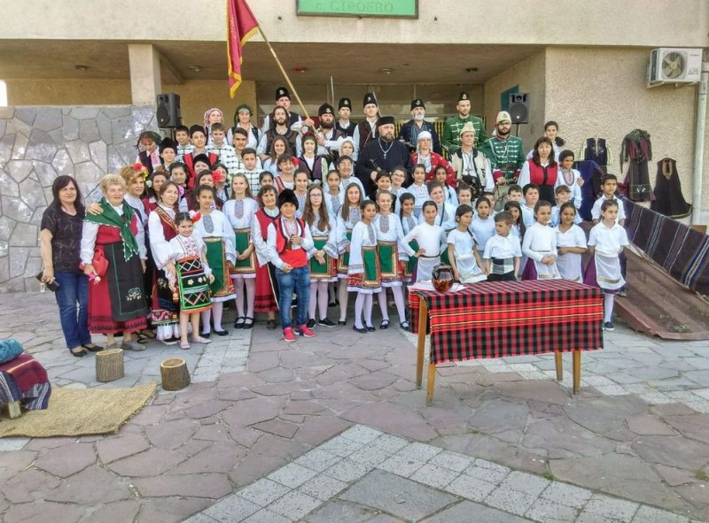Ученици направиха уникална възстановка на Априлското въстание край Пловдив СНИМКИ