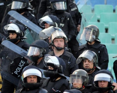 Мерки срещу хулиганството? А какво се промени след смъртта на Младен?