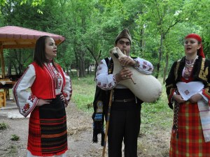 Виевската фолк група се включва в събора на Лаута