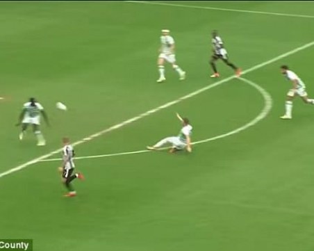 Това ли е автоголът на годината? ВИДЕО