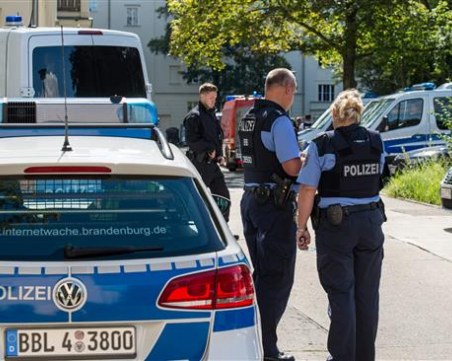 Евакуираха училище в Германия заради опасен химикал