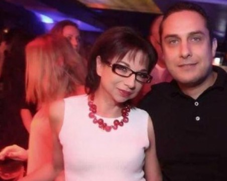 Цветанка Ризова се жени на Гергьовден, дни преди да навърши 53