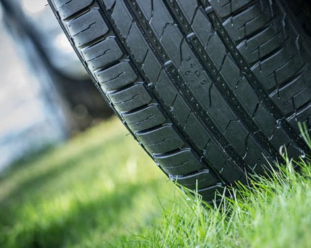 Защо не трябва да караме със зимни гуми през лятото?