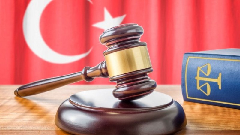 14 журналисти бяха осъдени на затвор в Турция