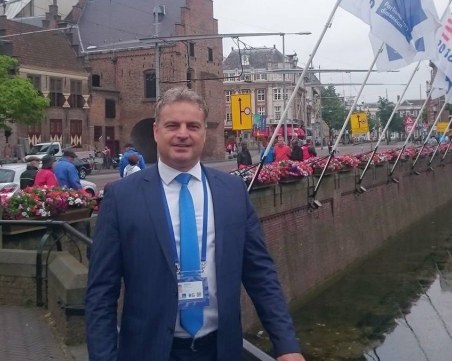 Ташков: Няма да допуснем сменянето на масло, крушки и гуми да става само в сервиз