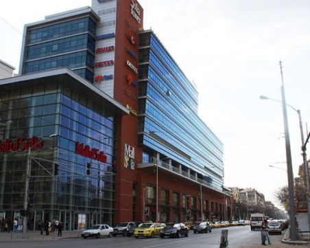 Продадоха мол в София за 90 милиона евро!