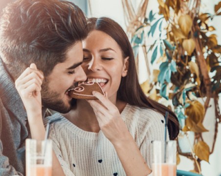 Зодиите с ново гадже през май