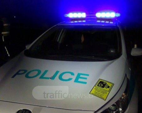 Агресивен пловдивчанин нападна полицаи в Кършияка, опита се да избяга