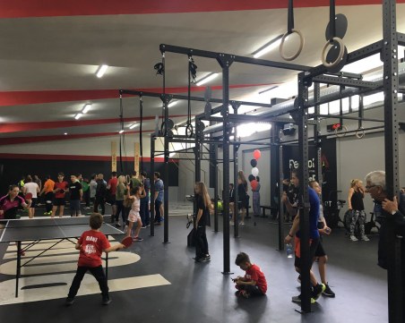 Тренировъчен ден с 20 вида спорт в новата зала Powerfit