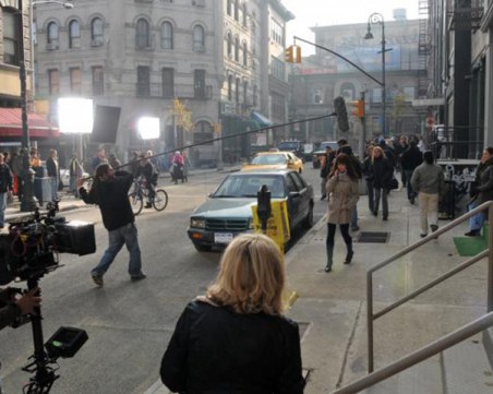 Плащат по 30 лева на ден за статисти на филми в Пловдив