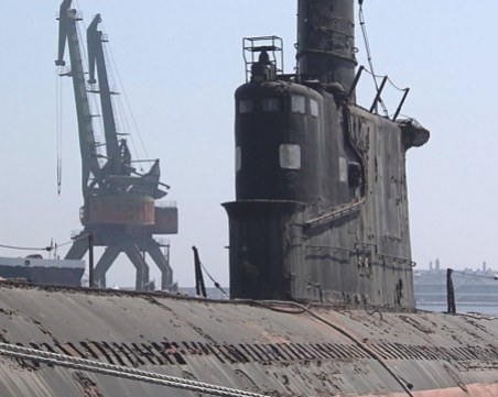 Дават за скрап последната българска подводница