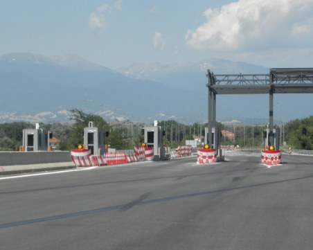 Казаха откога тръгва тол системата, първо за 60 % от добрите пътищата