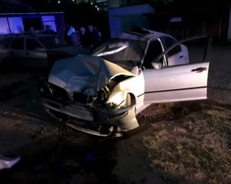 Младо момче загина при катастрофа