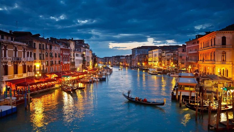 Венеция взима ограничителни мерки срещу туристите