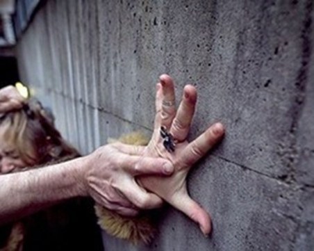 Край на съдебната сага с изнасилената 13-годишна българка, петима отиват в затвора