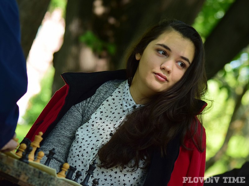 Пловдивчанката Вики Радева грабна световната титла по шахмат